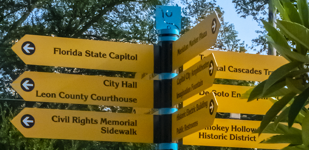 Cascades directional signage